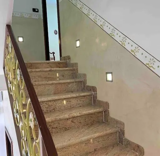 Апартаменти Villawoho Spacious Terraces, Panoramic Seaview In Quiet Area *