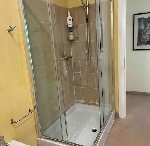 Апартаменти Villawoho Spacious Terraces, Panoramic Seaview In Quiet Area Мантон