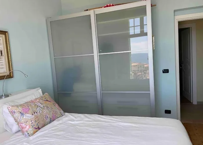 Villawoho Spacious Terraces, Panoramic Seaview In Quiet Area